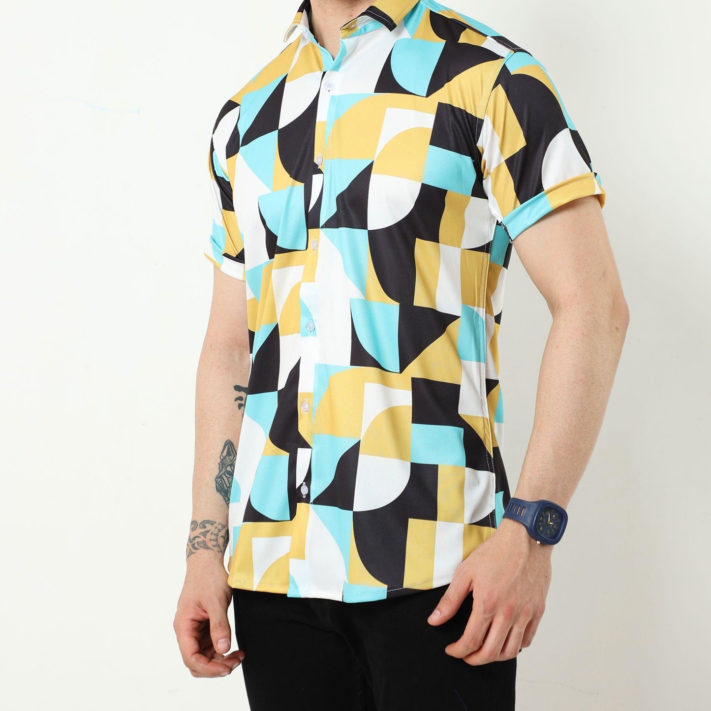 Men Regular Fit Floral Print Spread Collar Casual Shirt - Pass Ka Bazaar